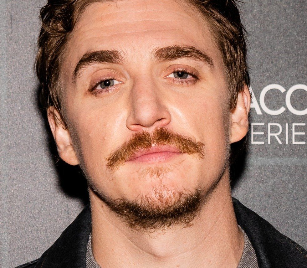 Kyle Gallner actor portrait and career highlights